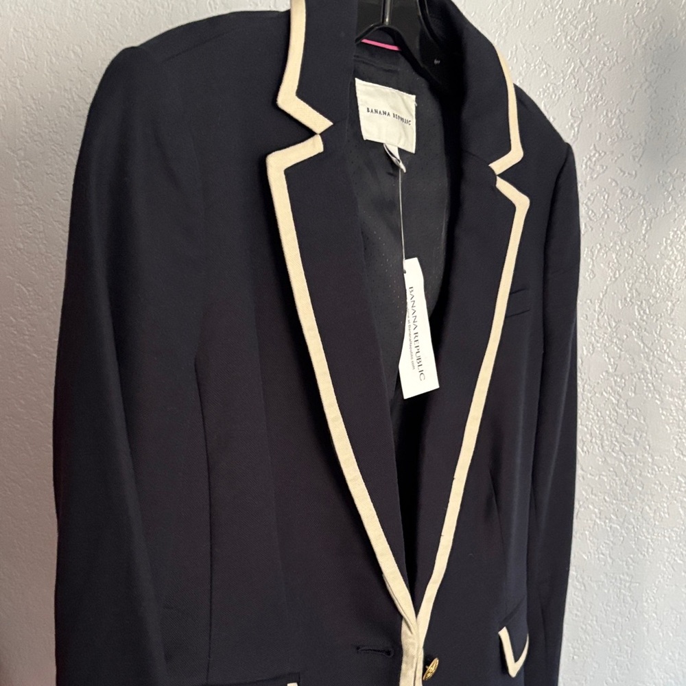 Banana Republic Navy Blazer with Cream Trim